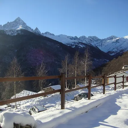 Barba Bertu Couette-café Frassino (Cuneo)
